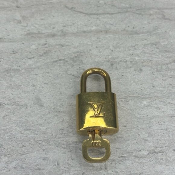 Louis Vuitton Lock with Key - Picture 1 of 2